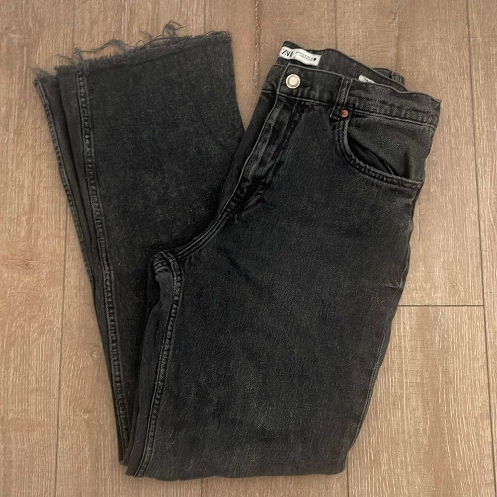 Zara The 90s Full Length Jeans in Black